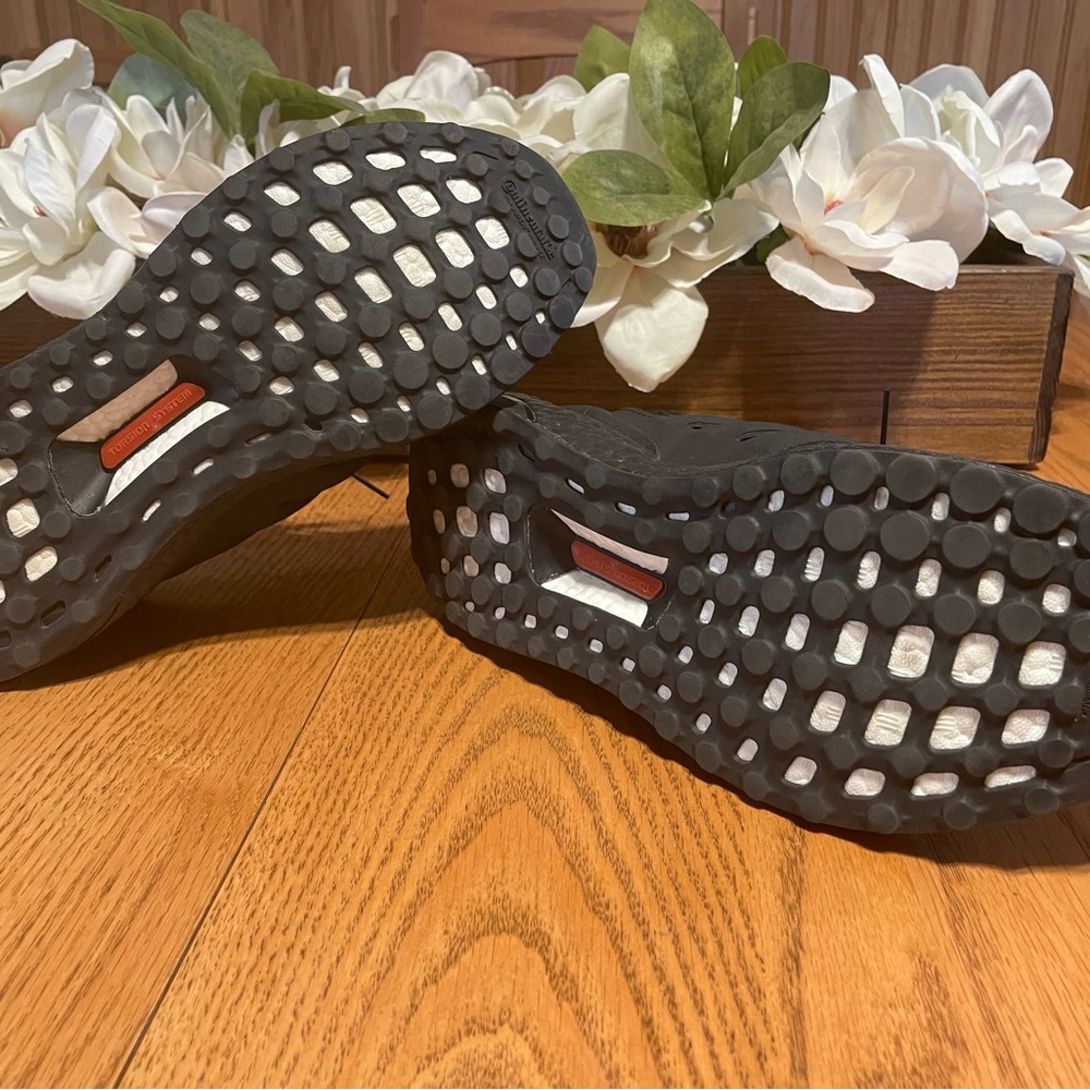 Women’s Adidas Running Ultraboost 4.0 DNA